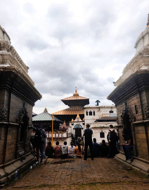pashupatinath-temple-nepal