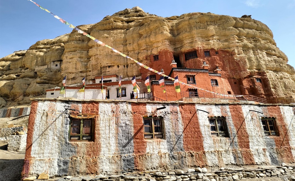 Upper Mustang Jeep Tour