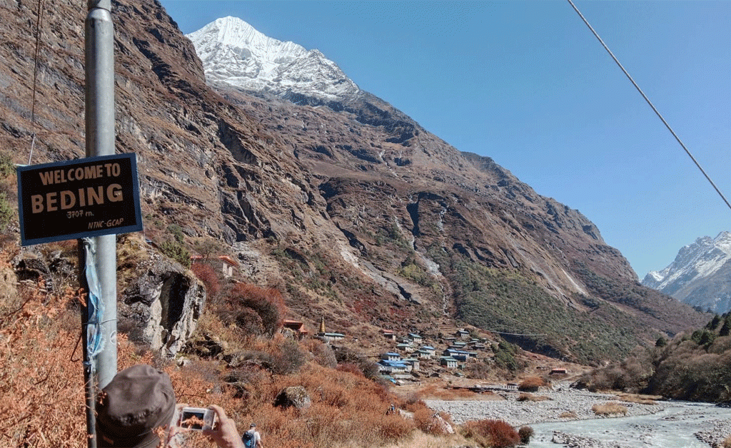 Tsho Rolpa Lake Trek